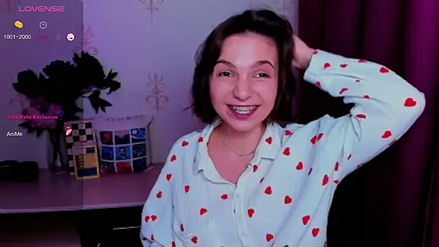KindHazelHere_ webcam