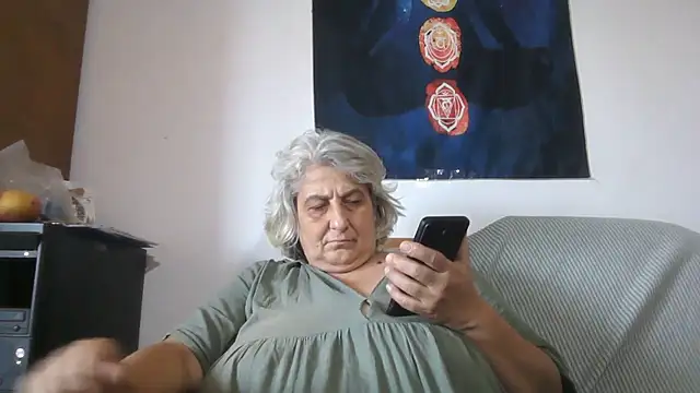 ExquisiteMature webcam