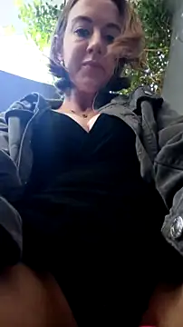 TopsyWilde webcam