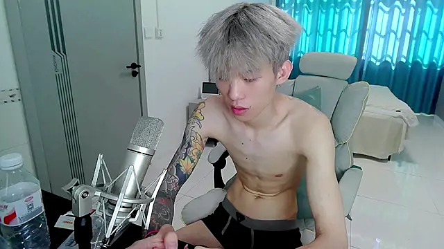 KPL-11 Live Webcam on Stripchat