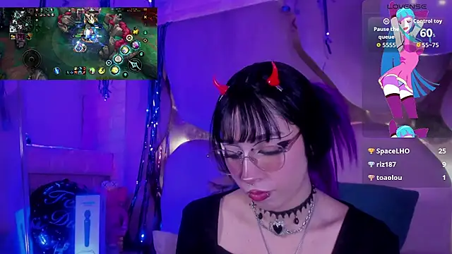 Niina_sssy webcam