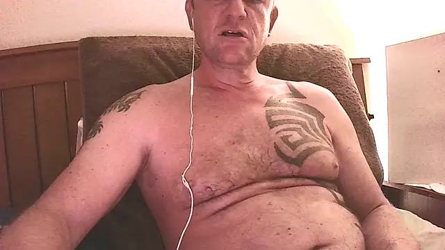 Yournaughty live sex cam