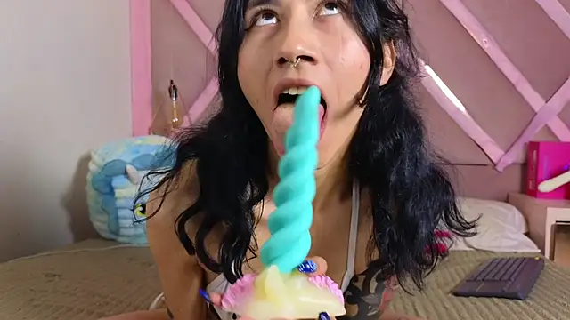 Sophia_moo_ webcam