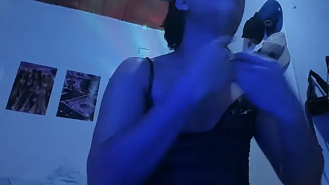 Marian_Cristal webcam