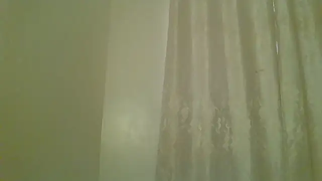 Yours_little_secret webcam