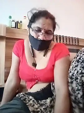 Menka_cut34 live cam on StripChat