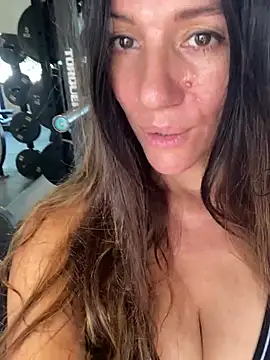 AnnaFlowerBabe webcam