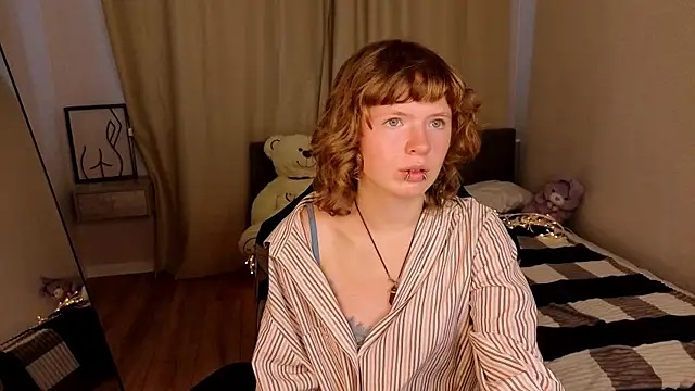 VioletDesiree webcam