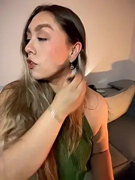 Im_sophiie webcam