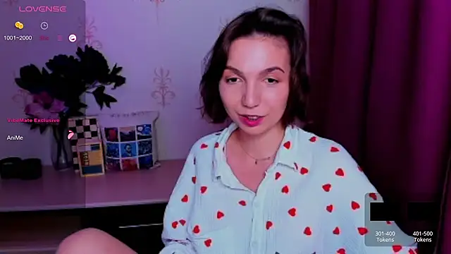 KindHazelHere_ webcam