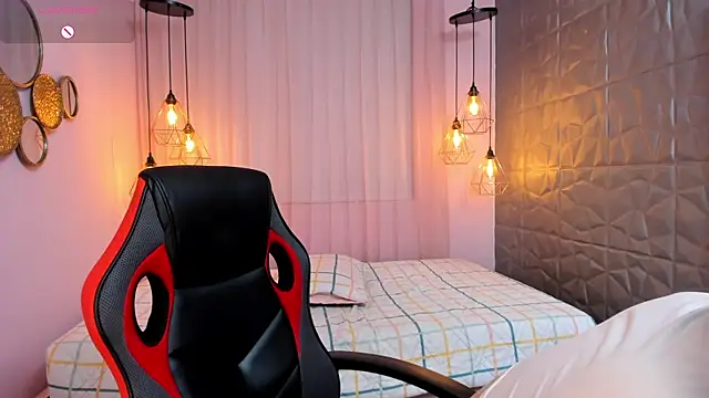 Magic_amberr webcam