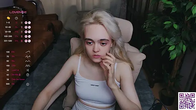 Oxcy_Secret webcam