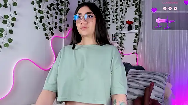 Samii_Evans webcam