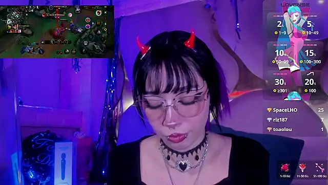 Niina_sssy webcam