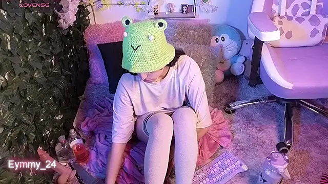 Eymmy_24 webcam
