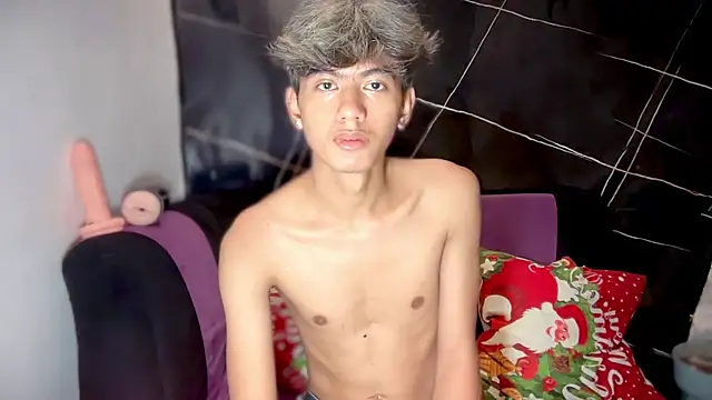 p1noytwink_xel webcam
