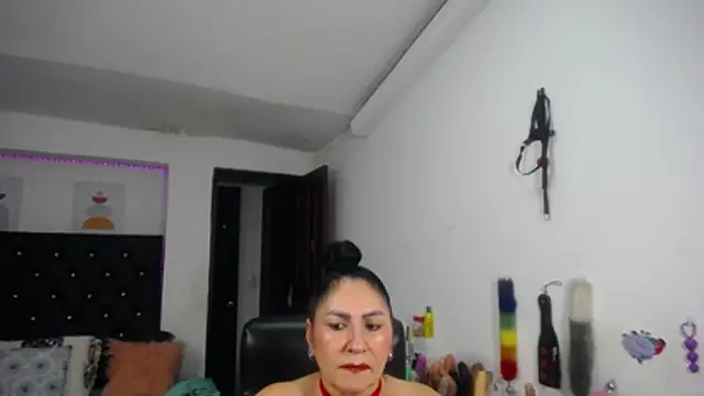 mature_bigboobs10 webcam