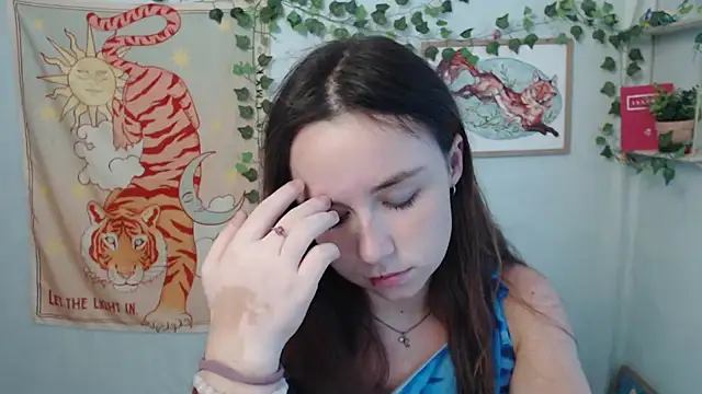 veryveryveryshy_ - VeryVeryVeryShy_'s free webcam - UK Sex Cams