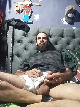 hairy_mannn webcam