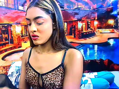 IndianPretty14u2Luv webcam