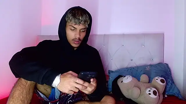 Angel_foxc13 webcam