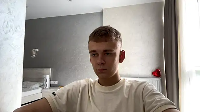 solofury - SoloFury's free webcam - UK Sex Cams