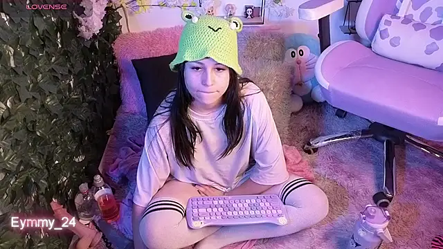 Eymmy_24 webcam