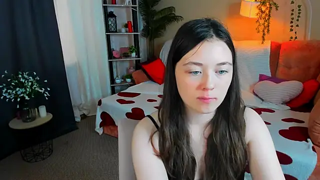 AlluringLookk webcam