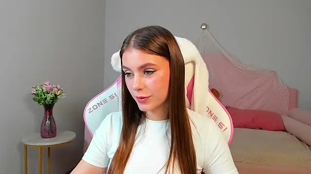 EricaFoxes webcam