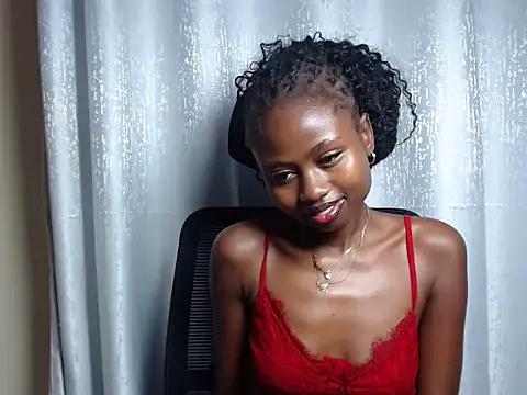 pureelegance_petite webcam
