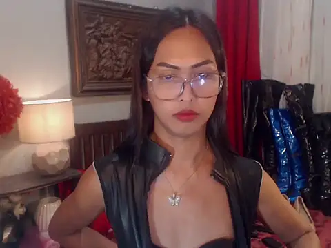 Nathalieheartt webcam