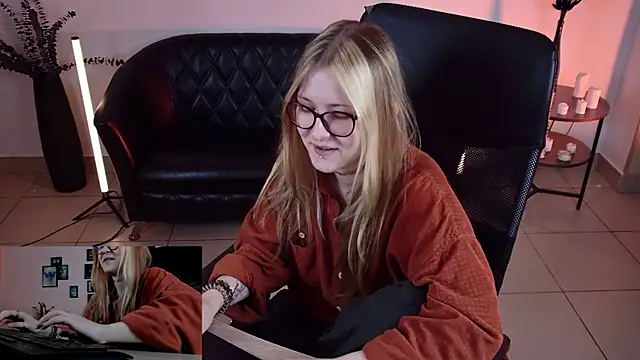 lanafitch webcam