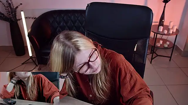 lanafitch webcam