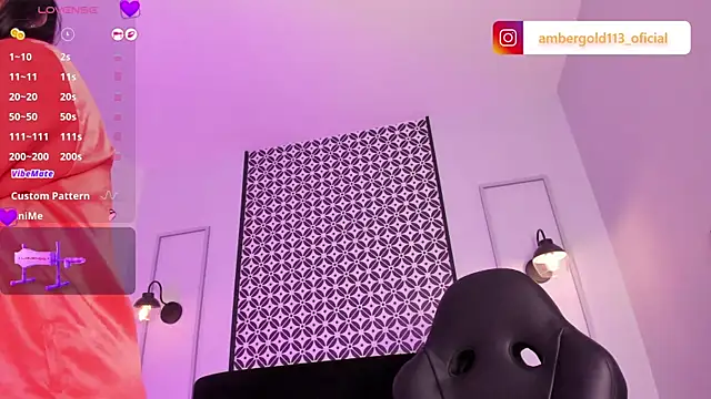 Amber_gold_ webcam