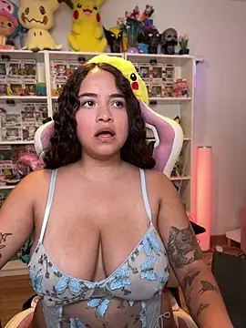 Sweet_sully__ live cam on StripChat