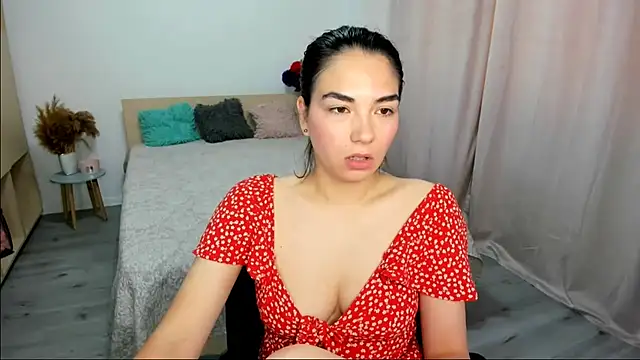 AlexaJuly webcam