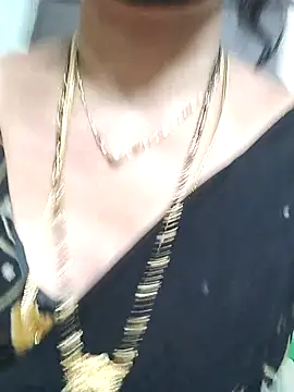 Leela_555 webcam