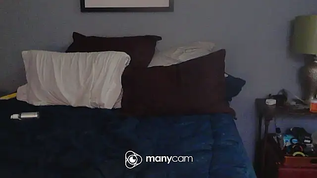 NWBuilt live cam on StripChat
