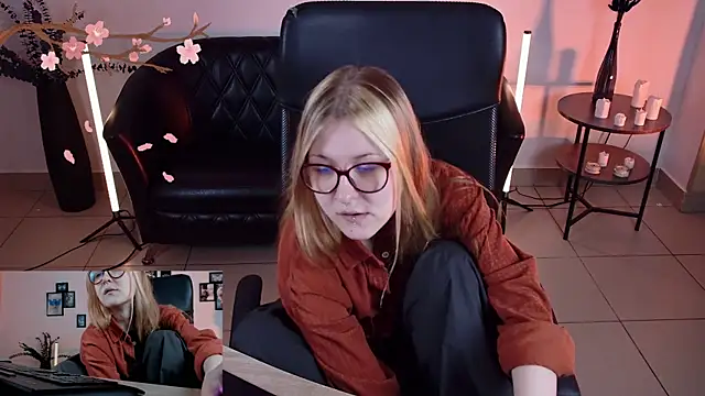lanafitch webcam