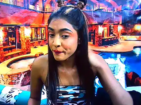 IndianPretty14u2Luv webcam