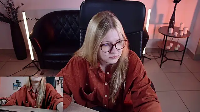 lanafitch webcam