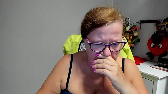 Adelewildx webcam