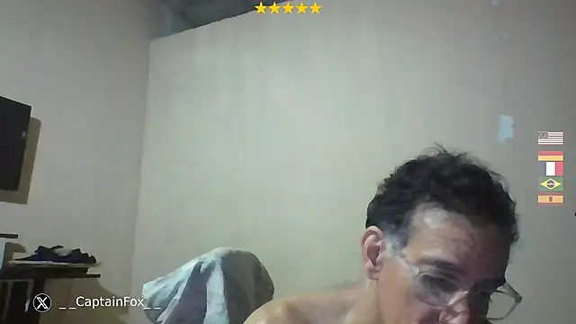 CaptainFox webcam
