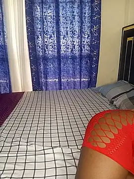 horny_raelle webcam