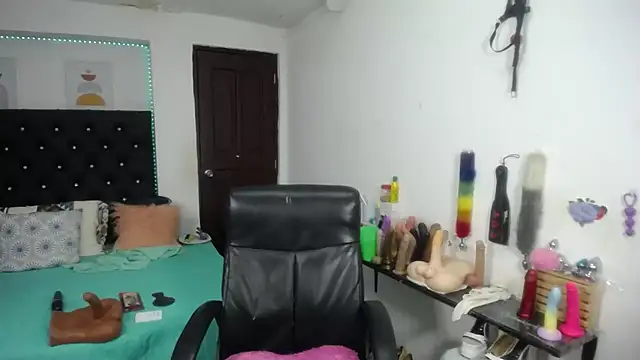 mature_bigboobs10 webcam