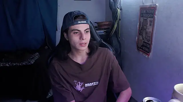 Elastic_Fantasy webcam