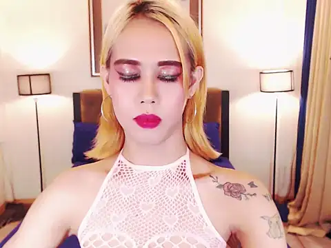 PreciousAmore webcam
