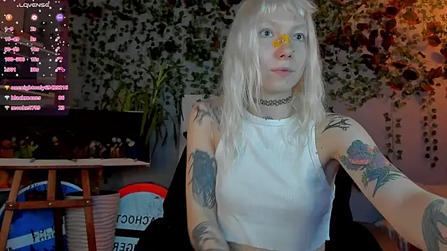 tattoo_art_baby webcam