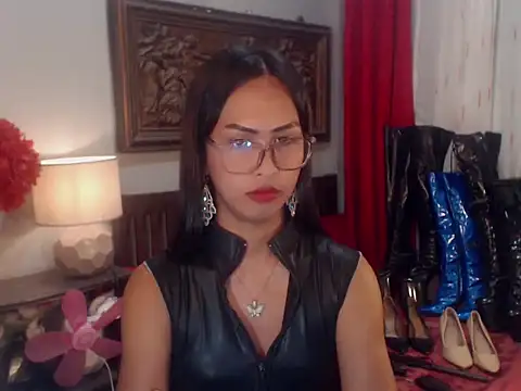 Nathalieheartt webcam