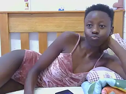 zuhura69 webcam